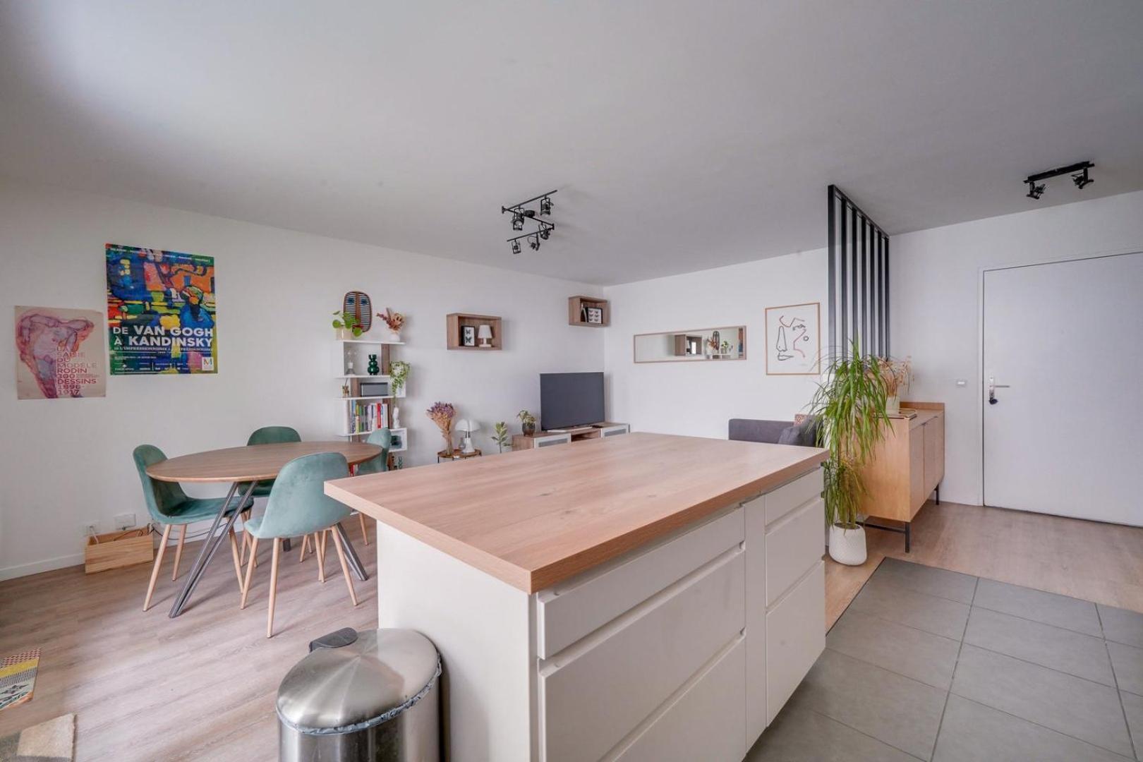 Pleasant Flat In Bordeaux With Terrace And Parking Apartment Екстериор снимка