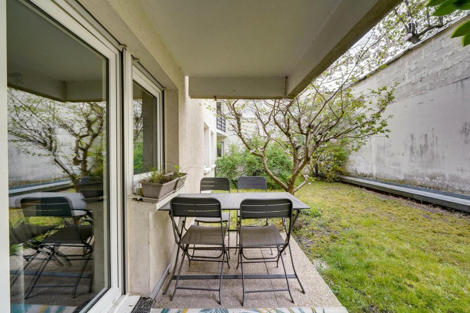 Pleasant Flat In Bordeaux With Terrace And Parking Apartment Екстериор снимка