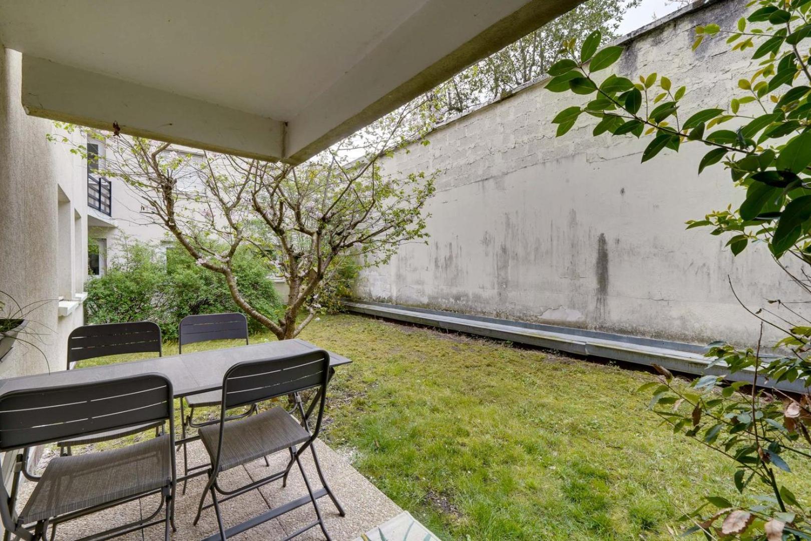 Pleasant Flat In Bordeaux With Terrace And Parking Apartment Екстериор снимка
